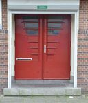 De ingang van de rechterschool (uit 1924).
<br/>
Richard Keijzer, 2015-10-05